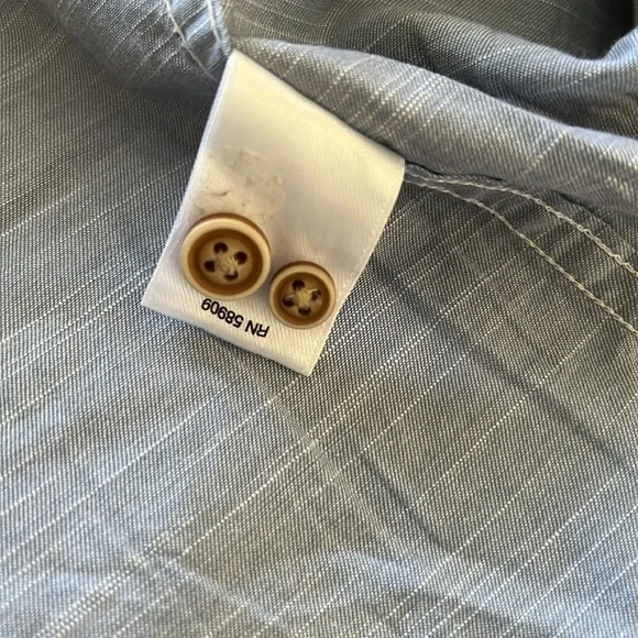 Roundtree & Yorke Blue Casual Button Down Shirt - Picture 13 of 13